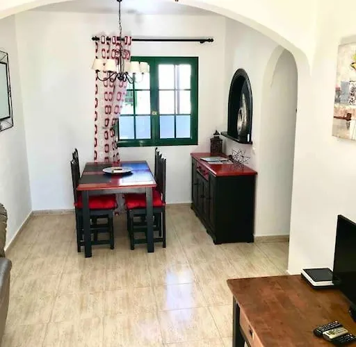 Casa Kazbar, Lovely 1 Bed & Communal Pool Villa