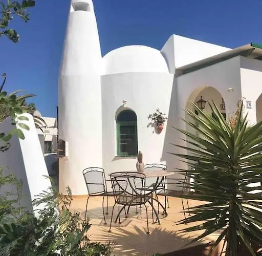 Casa Kazbar, Lovely 1 Bed & Communal Pool Villa